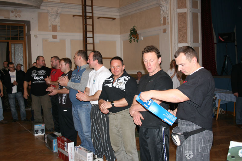 Vyhl�en� absolutn�ch v�t�z�