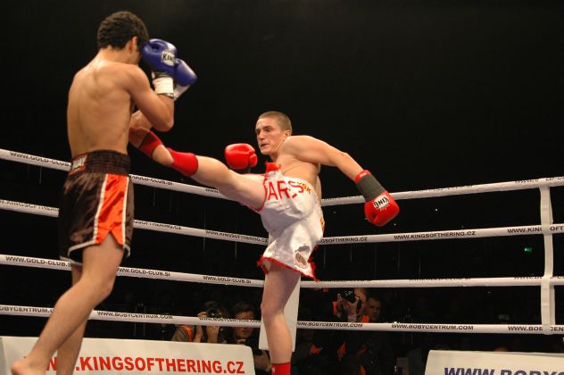 Martin Lokaj (Slovensko) vs. Tigran Movzysian (�R), - 63,5 kg