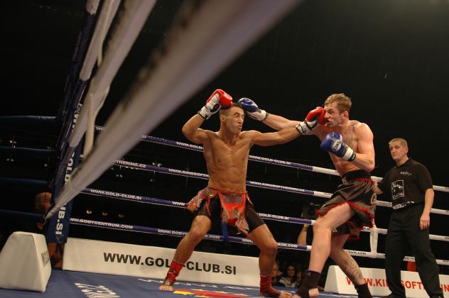 Buray Bozaryilmaz (Holandsko) vs. Zden�k Pernica (�R), -67 kg