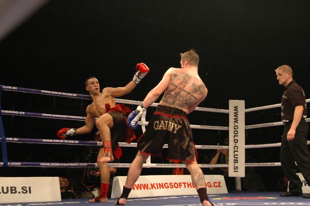 Buray Bozaryilmaz (Holandsko) vs. Zden�k Pernica (�R), -67 kg