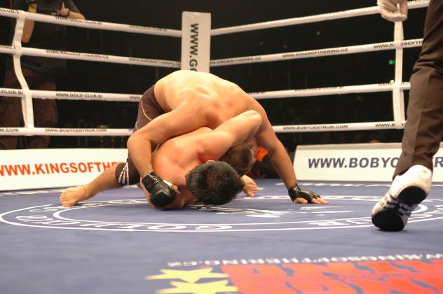Emruli Jetmir (Alb�nie) vs. Ivan Buchinger (Slovensko), -74 kg