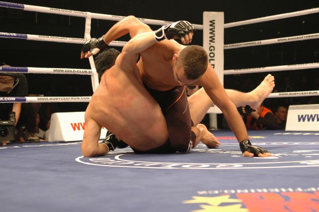 Emruli Jetmir (Alb�nie) vs. Ivan Buchinger (Slovensko), -74 kg