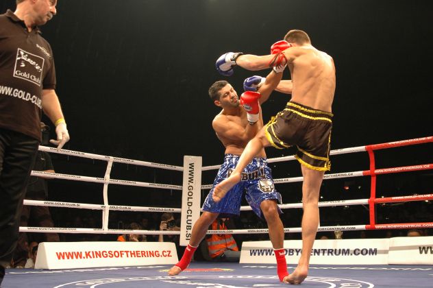 Foad Sadeghi (Turecko) vs. Vladim�r Morav��k (Slovensko), -74 kg