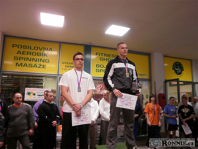 Mu�i do 82,5 kg