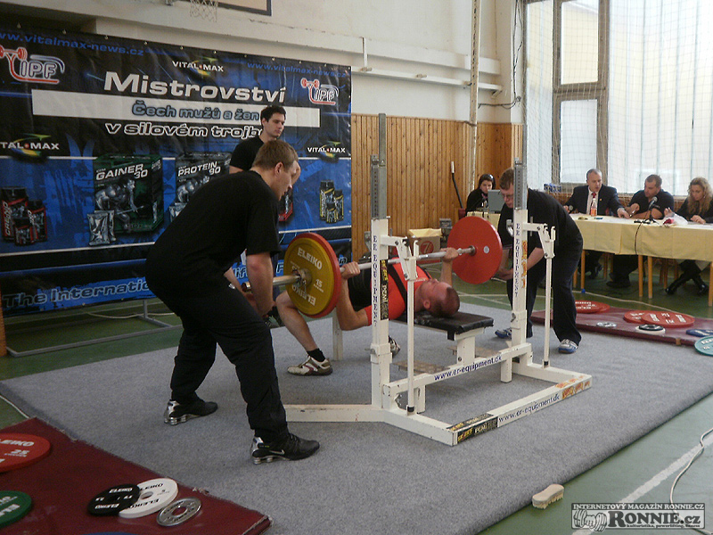 Tom� Otava - bench