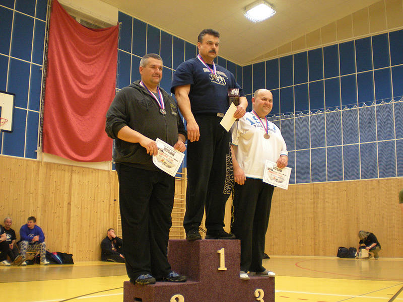 Masters 1 nad 125 kg
