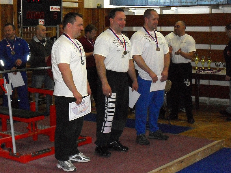 Mu�i do 110 kg
