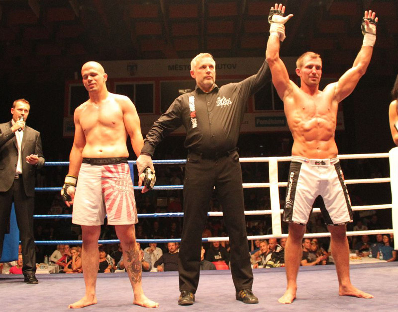 Andr� Reinders vs. Nathan Schouteren