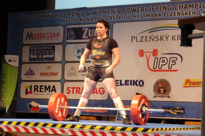 Mistrovstv� sv�ta v silov�m trojboji mu�� a �en 2011