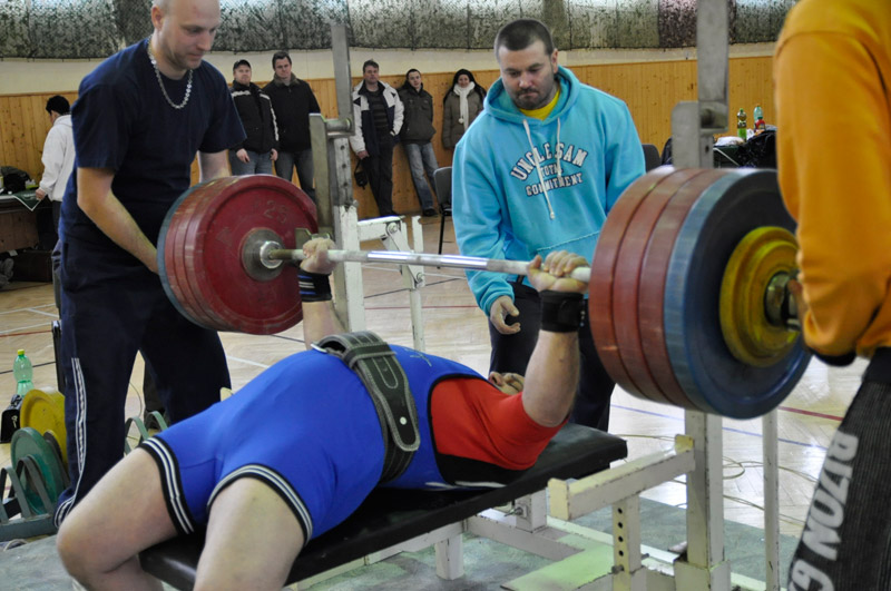 Mistrovstv� ji�n� Moravy v silov�m trojboji 2012