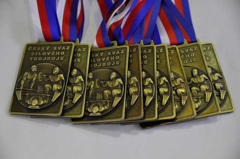 Mistrovstv� ji�n� Moravy v silov�m trojboji 2012
