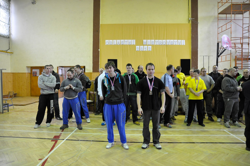 Mistrovstv� ji�n� Moravy v silov�m trojboji 2012