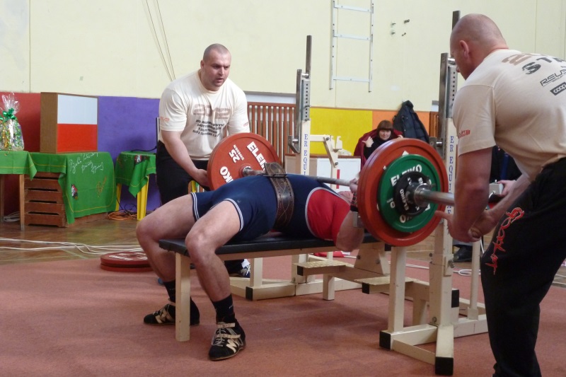 Mistrovstv� severn�ch a v�chodn�ch �ech v silov�m trojboji 2012