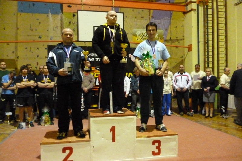 Mu�i do 83 kg