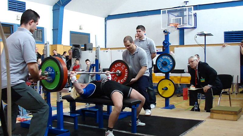 Mistrovstv� Moravy v bench-pressu 2012