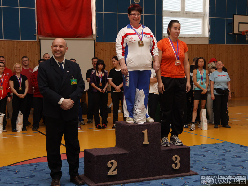 Hana Tak��ov�, Romana Gr�manov�