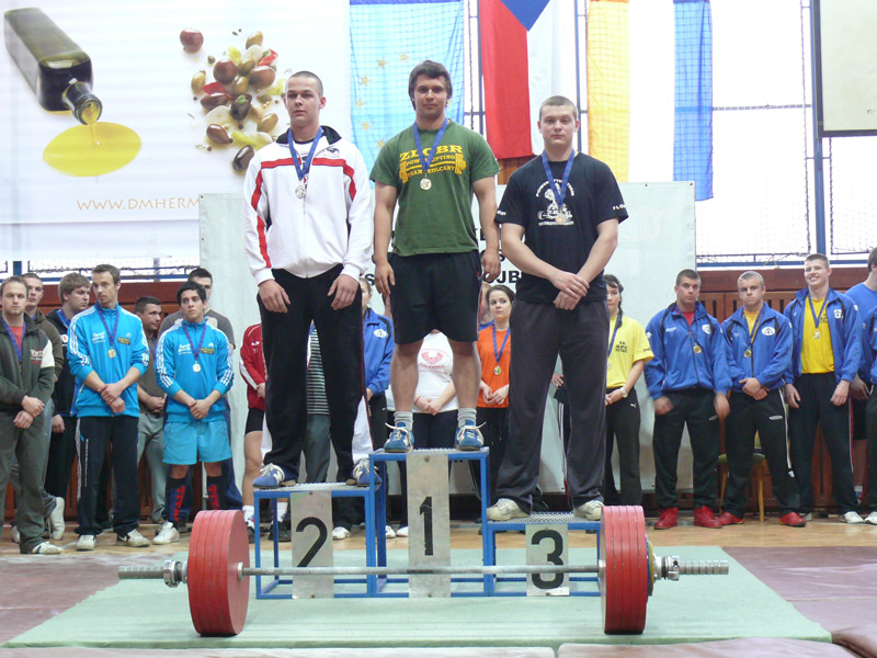 Mistrovstv� �R v silov�m trojboji junior� a dorostu 2012