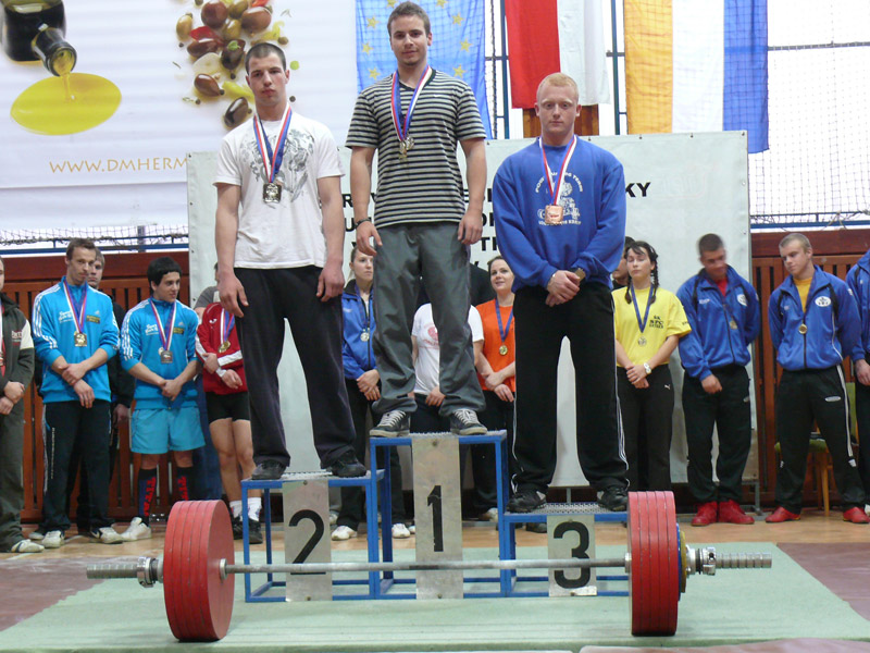 Mistrovstv� �R v silov�m trojboji junior� a dorostu 2012