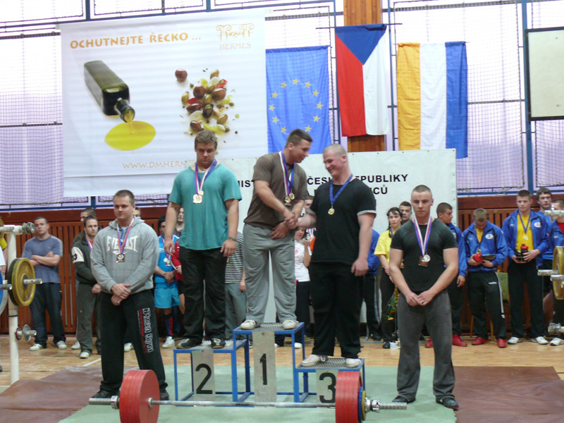 Mistrovstv� �R v silov�m trojboji junior� a dorostu 2012