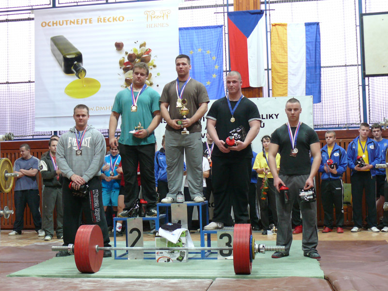 Mistrovstv� �R v silov�m trojboji junior� a dorostu 2012