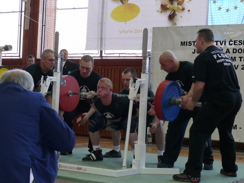 Mistrovstv� �R v silov�m trojboji junior� a dorostu 2012