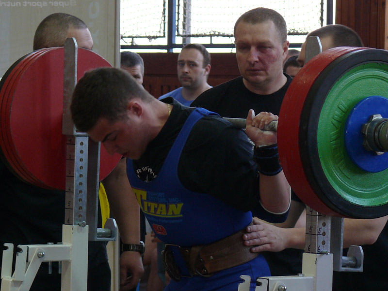 Mistrovstv� �R v silov�m trojboji junior� a dorostu 2012