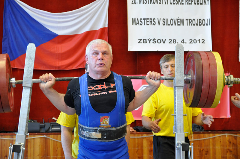 Mistrovstv� �R v silov�m trojboji masters 2012