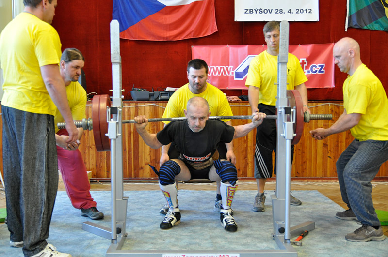 Mistrovstv� �R v silov�m trojboji masters 2012