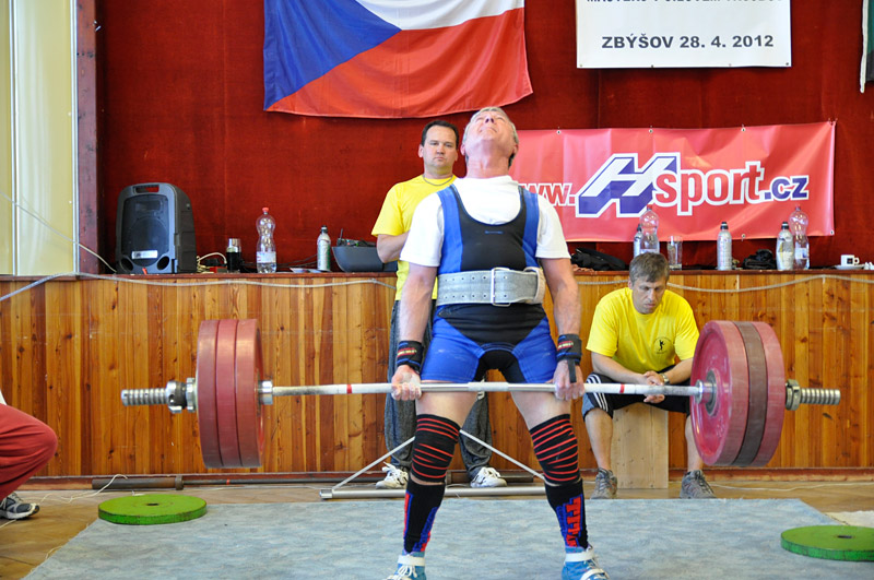 Mistrovstv� �R v silov�m trojboji masters 2012