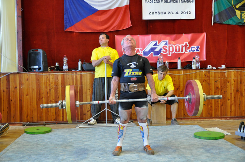 Mistrovstv� �R v silov�m trojboji masters 2012