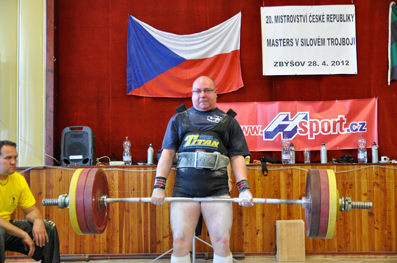 Mistrovstv� �R v silov�m trojboji masters 2012