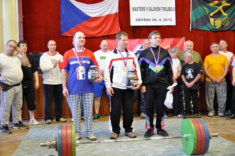 Mistrovstv� �R v silov�m trojboji masters 2012