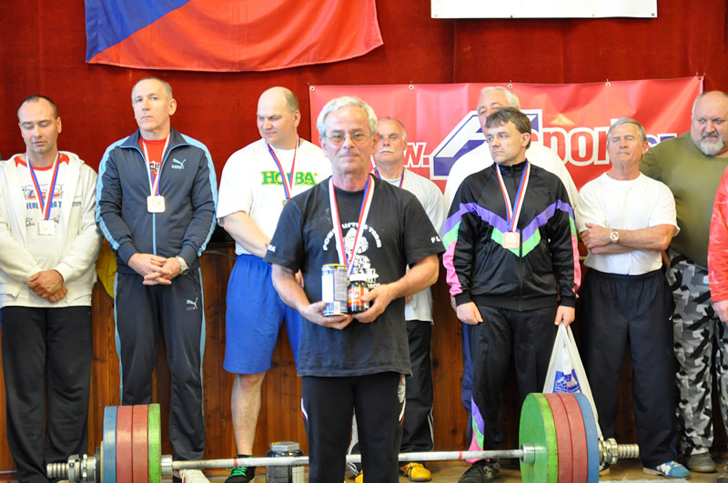 Mistrovstv� �R v silov�m trojboji masters 2012