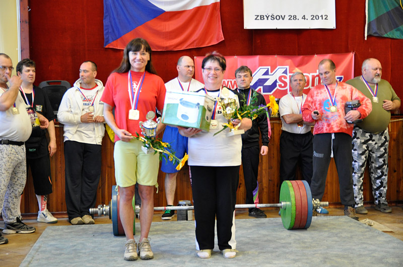 Mistrovstv� �R v silov�m trojboji masters 2012