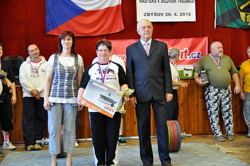 Mistrovstv� �R v silov�m trojboji masters 2012