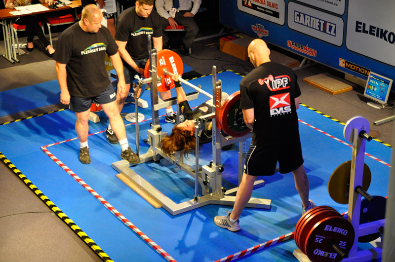 Mistrovstv� sv�ta v bench-pressu mu��, �en, junior� a dorostu 2012