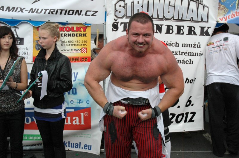 Strongman �ternberk 2012 - Pavel Zadra�il
