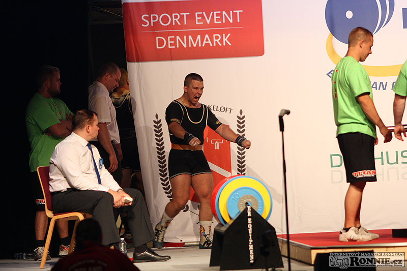 Mistrovstv� Evropy v silov�m trojboji junior� a dorostu 2012