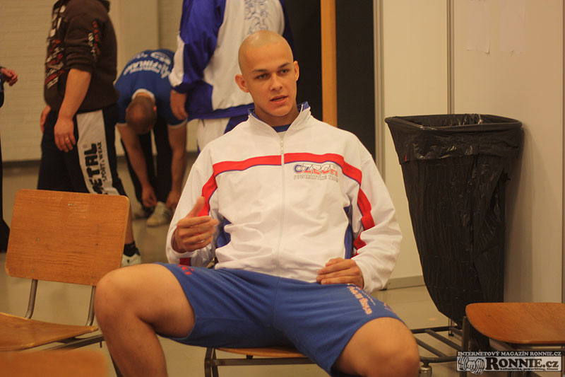 Mistrovstv� Evropy v silov�m trojboji junior� a dorostu 2012