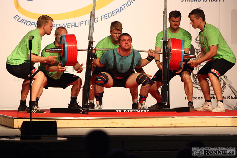 Mistrovstv� Evropy v silov�m trojboji junior� a dorostu 2012