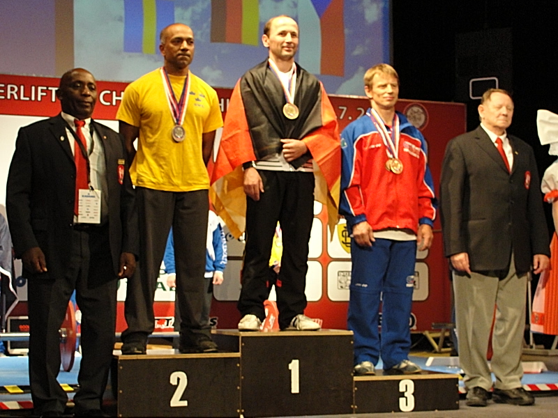 Mistrovstv� Evropy v silov�m trojboji masters 2012