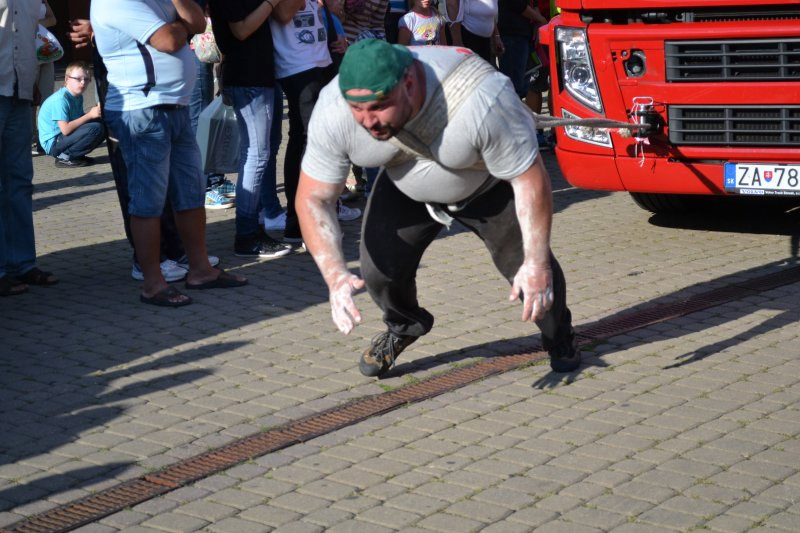 Evropsk� poh�r strongman� (�ilina) 2012