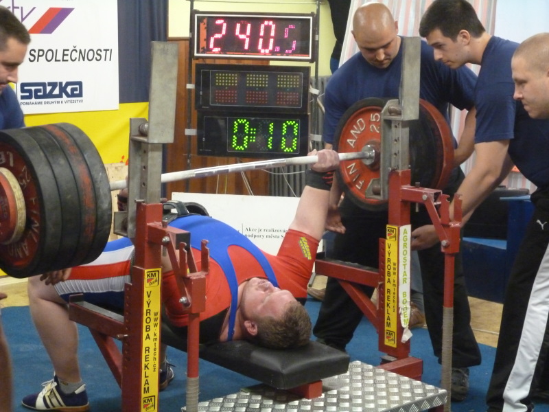 240 kg