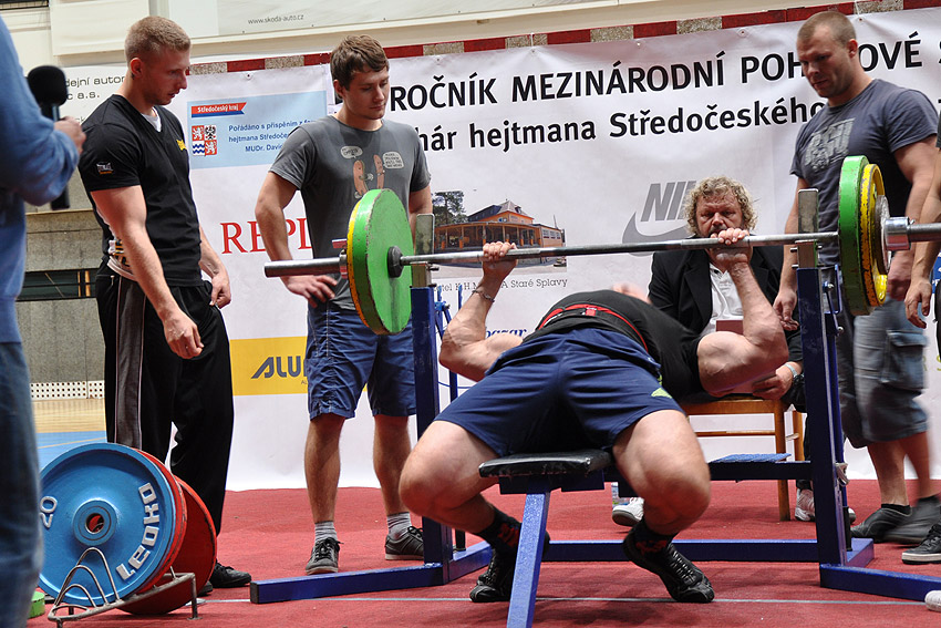 O poh�r hejtmana St�edo�esk�ho kraje 2012