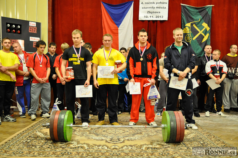 Poh�r starosty m�sta Zb��ova v silov�m trojboji dorostenc� a junior� 2012