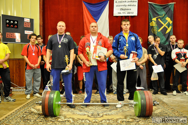 Poh�r starosty m�sta Zb��ova v silov�m trojboji dorostenc� a junior� 2012