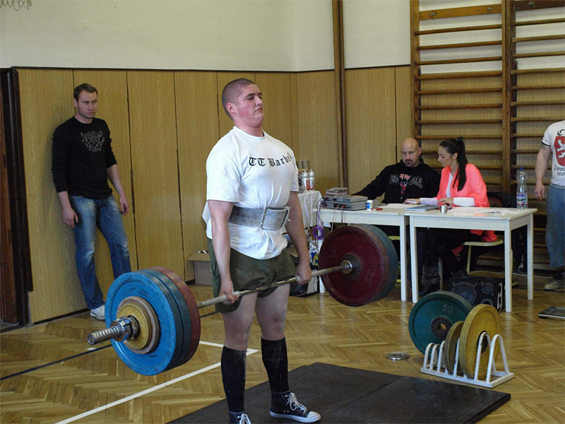 Mikul�sk� mrtv� tah 2012