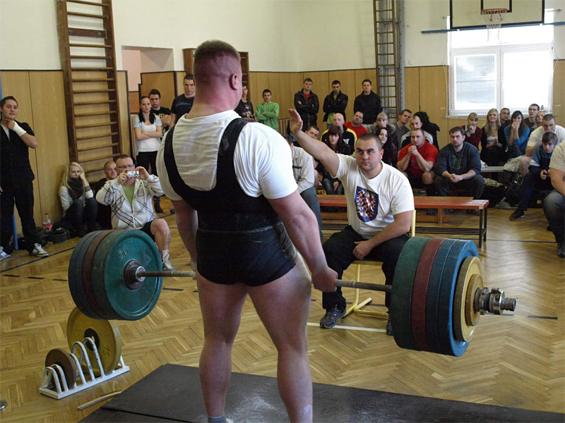 Mikul�sk� mrtv� tah 2012