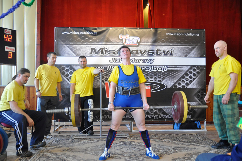 Mistrovstv� ji�n� Moravy v silov�m trojboji 2013