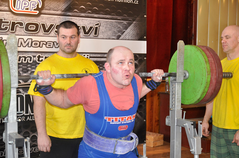 Mistrovstv� ji�n� Moravy v silov�m trojboji 2013